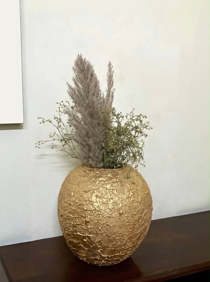 Textured Ceramic Vase - For 10 Inches